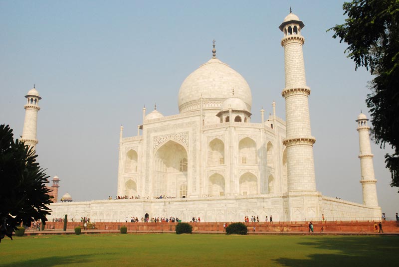 Side View of Taj Mahal