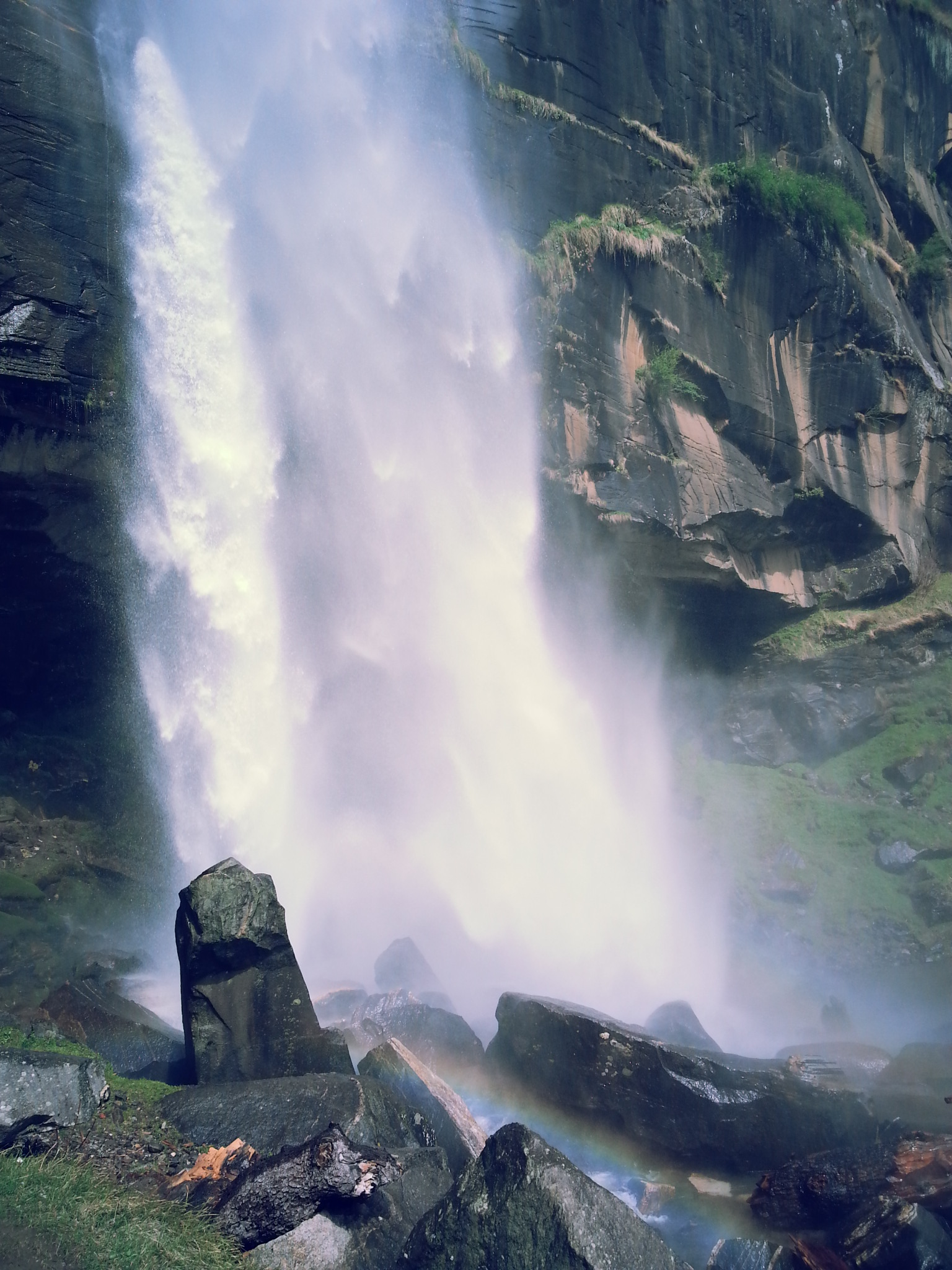 Jogini Waterfall – Vashisht Village, near Manali | My India