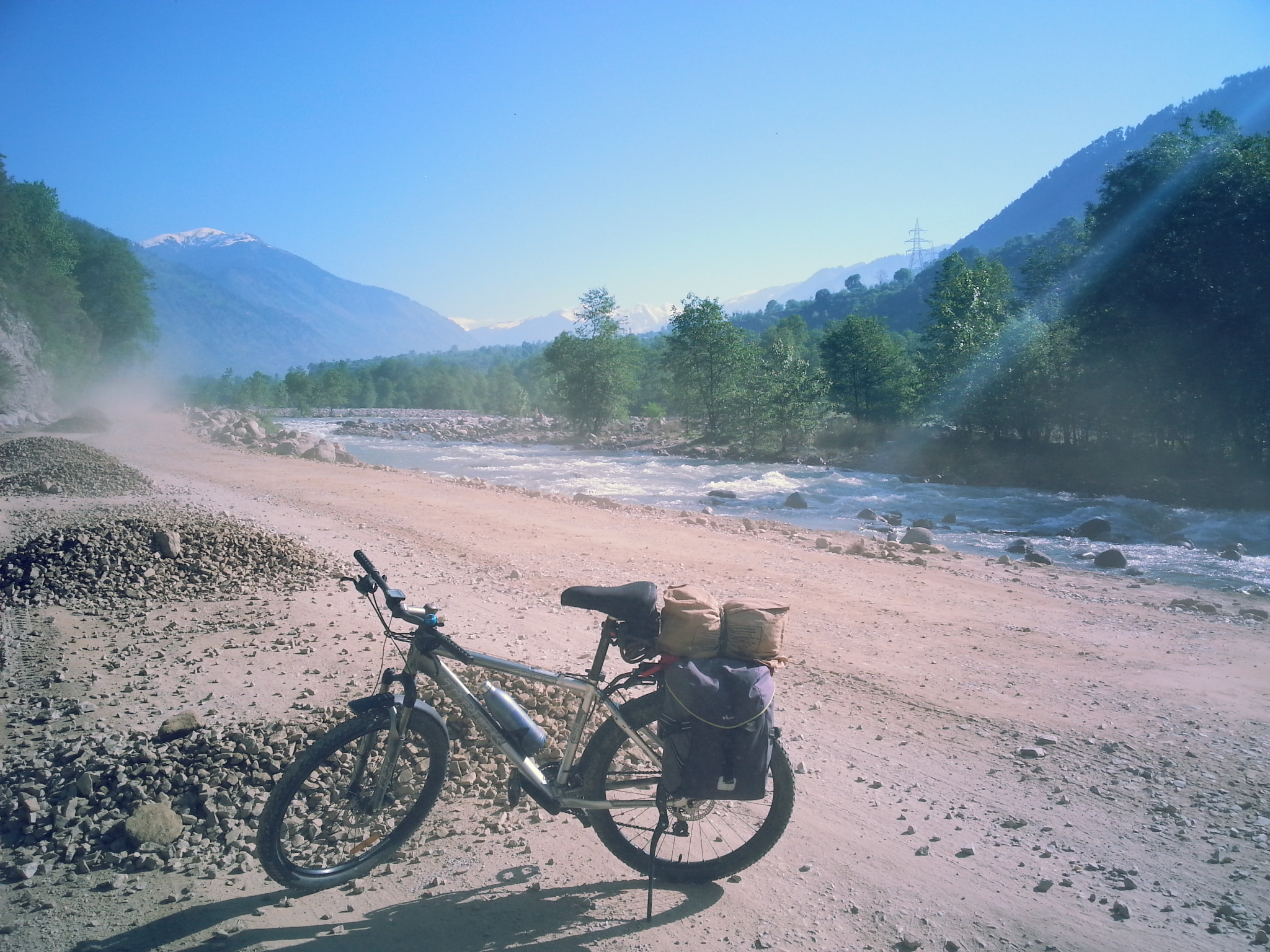 Day 76 - Bhuntar to Manali, Himachal Pradesh (Kanyakumari to Leh Cycling)