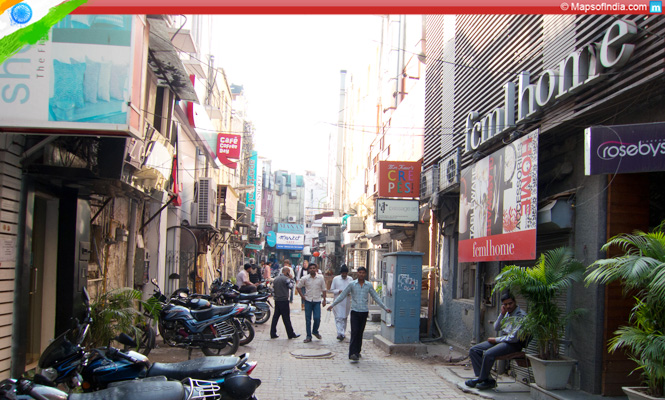 khan Market in Delhi