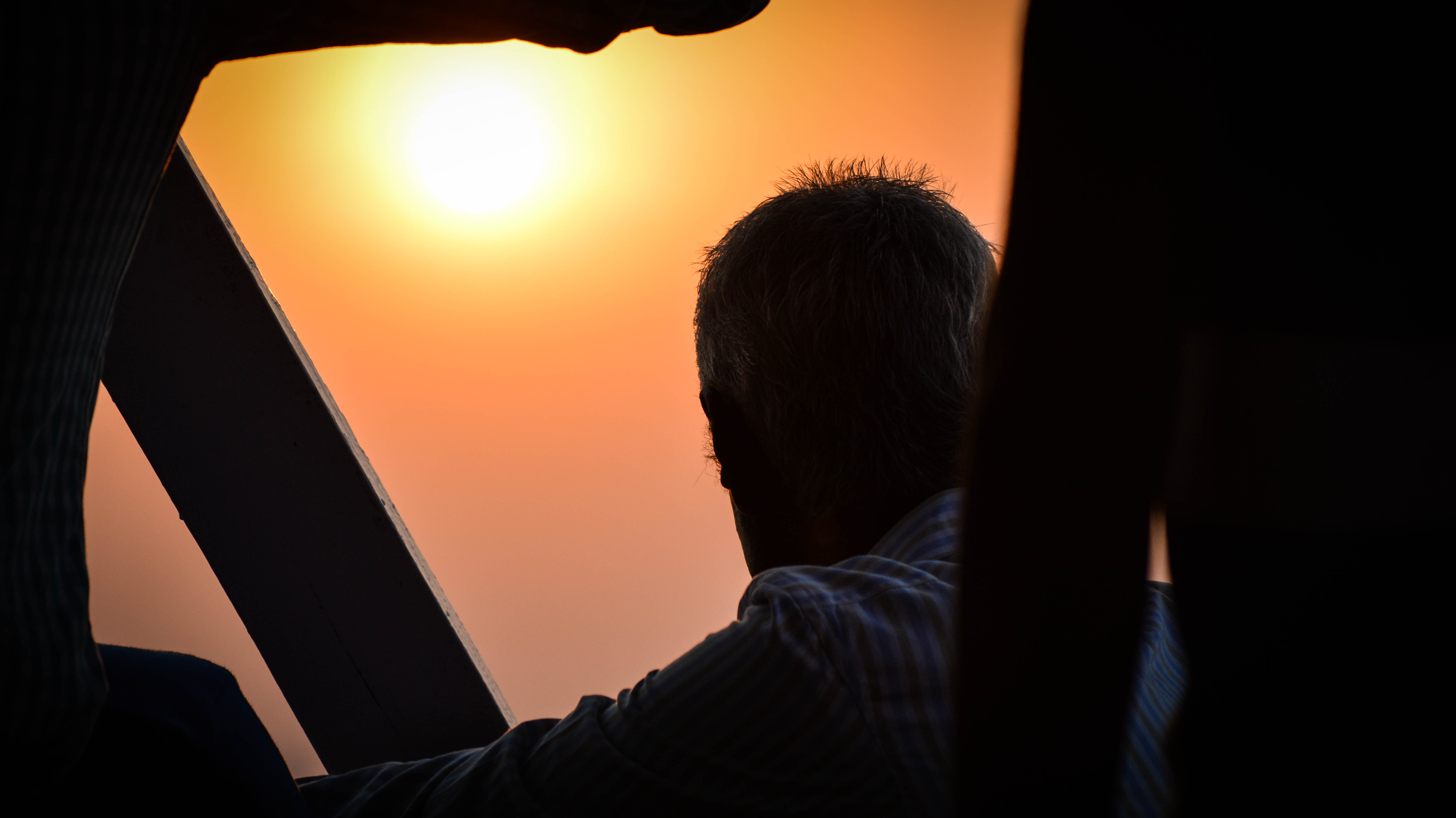 Man-and-the-sunset