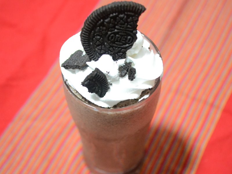 Cookies &amp; Cream Milkshake