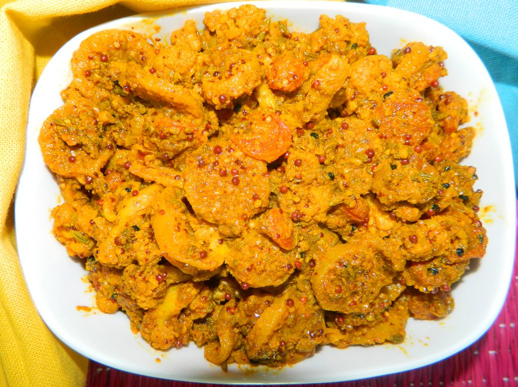 Gajar Mooli Gobhi Achaar