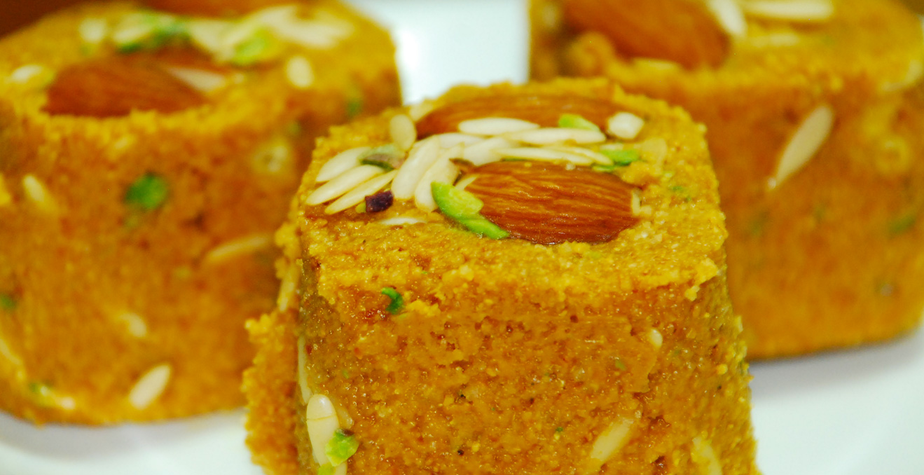Besan Ke Ladoo